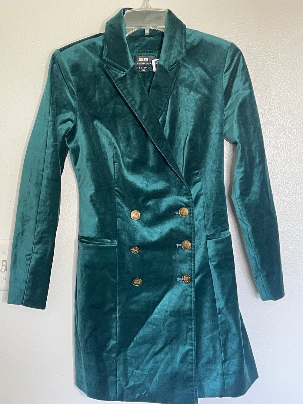 Maeve Emerald Velvet Double-Breasted Blazer
